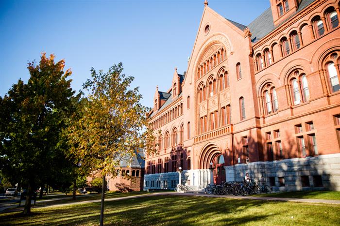 Test-Optional Colleges Pledge to Judge Applications Holistically
